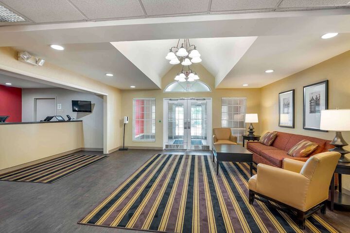 Hotel Interior 15 of 32