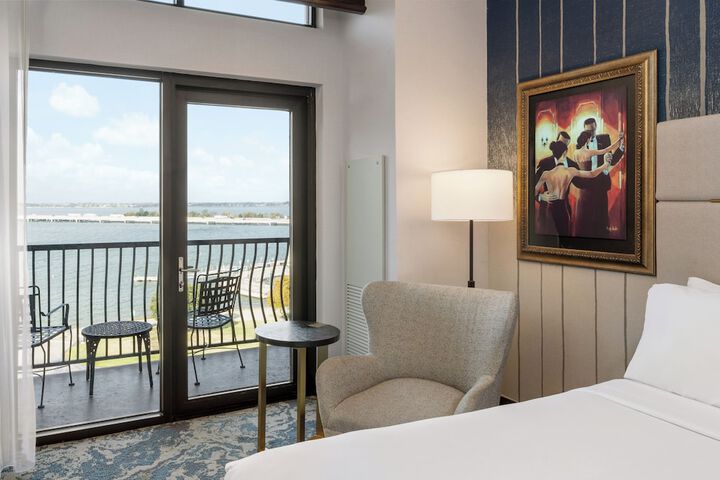 Hilton Dallas / Rockwall Lakefront