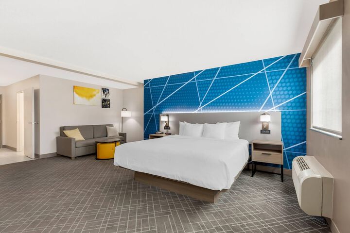 Comfort Inn Ballard-Roosevelt