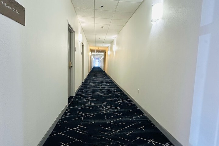 Ballroom/Hall 59 of 65