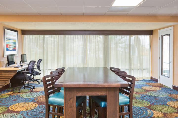 Business Center 45 of 45