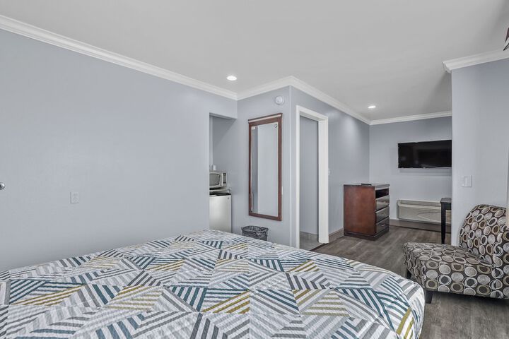 Room 34 of 45
