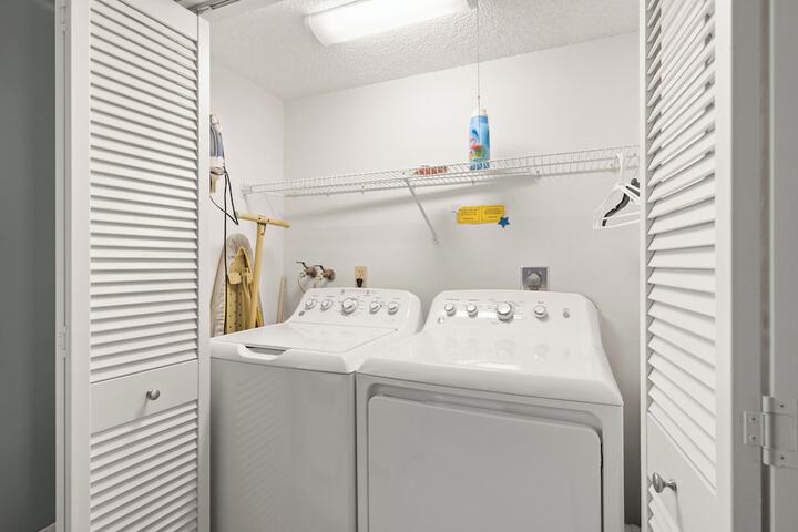 Beach Cottages 1504 by Distinctive Beach Rentals