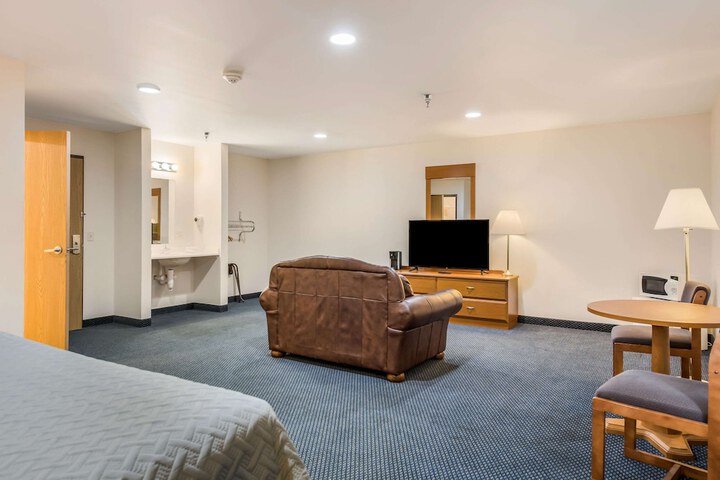 Econo Lodge Rice Lake