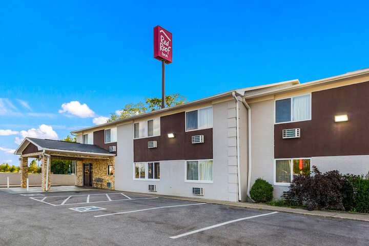 Hotel 6 of 33