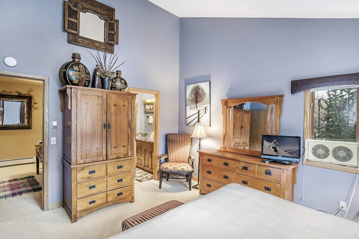 Room 27 of 57