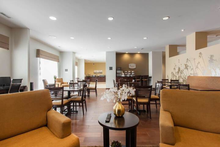 Hotel Interior 10 of 47