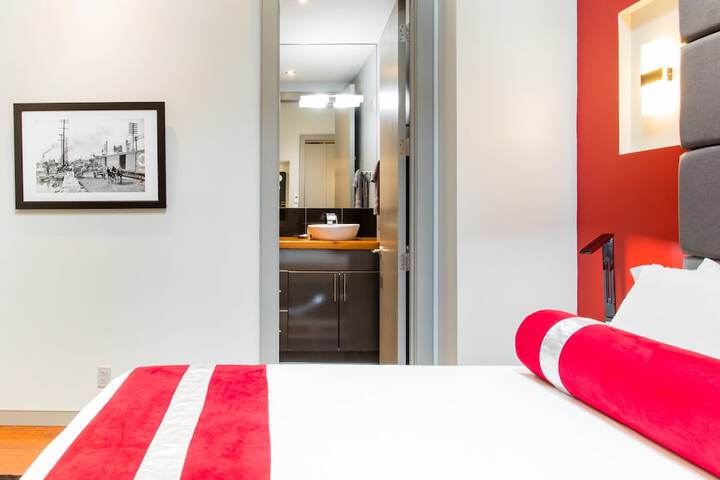 Room 352 of 488