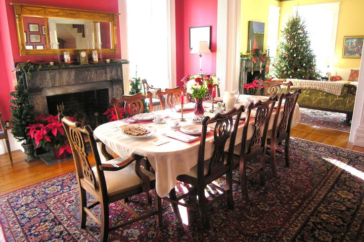 Delano Homestead Bed & Breakfast
