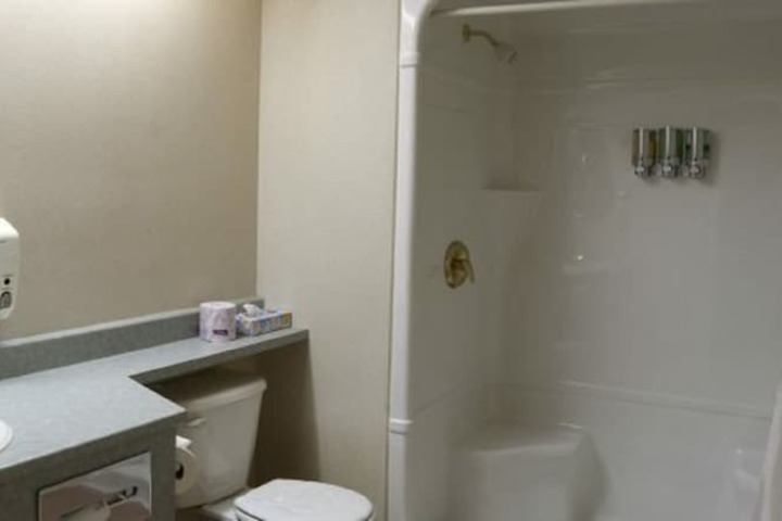 Room 54 of 125