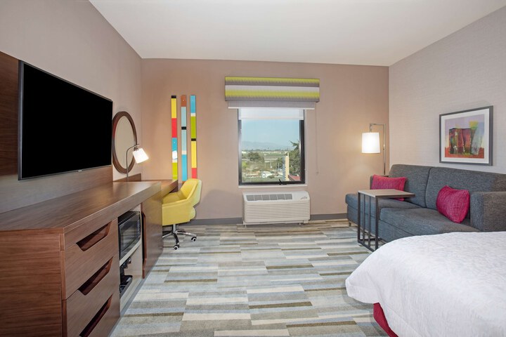 Room 11 of 49