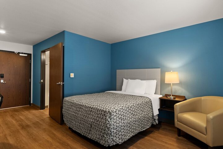 WoodSpring Suites Greeley