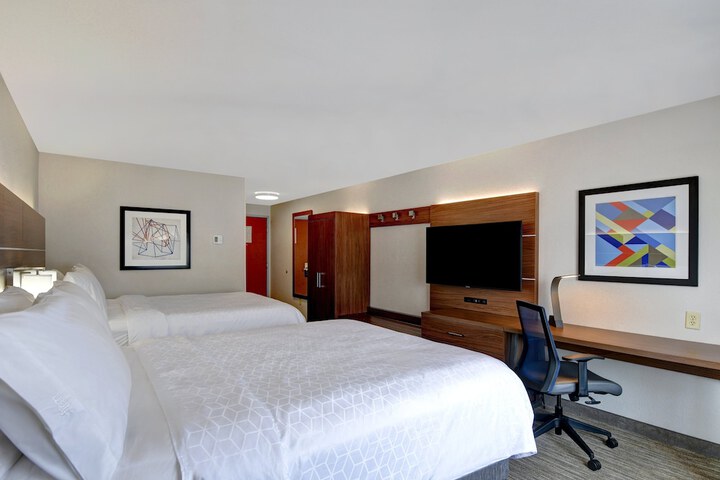 Room 31 of 41