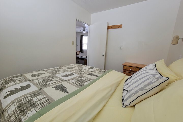 Room 25 of 53