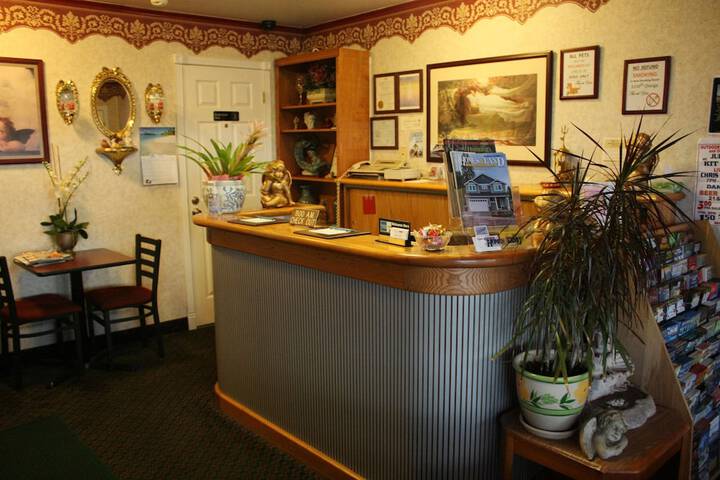 Hotel 4 of 20