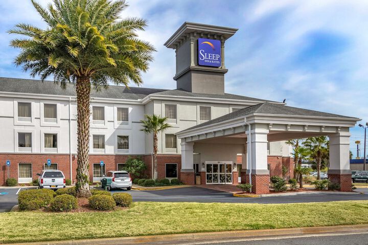 Hotel 2 of 29