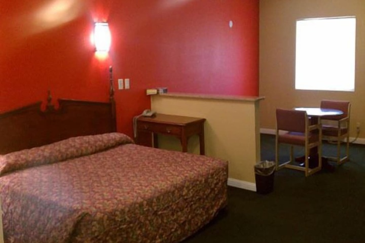 Room 20 of 20
