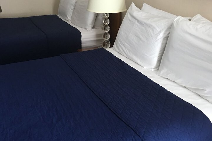 Room 42 of 81