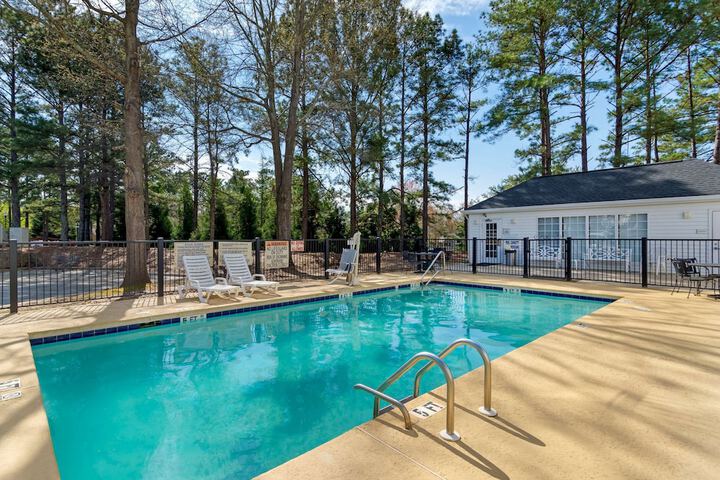 Pool 5 of 38