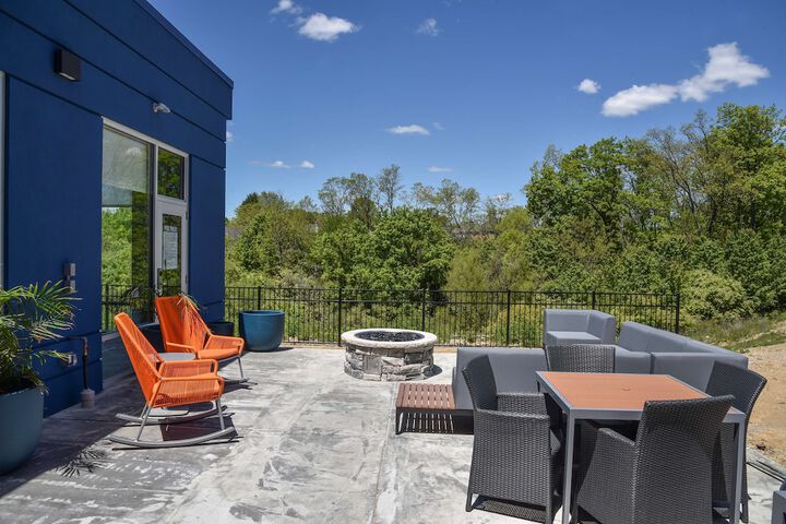 Terrace/Patio 16 of 16