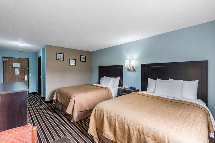 Room 21 of 36