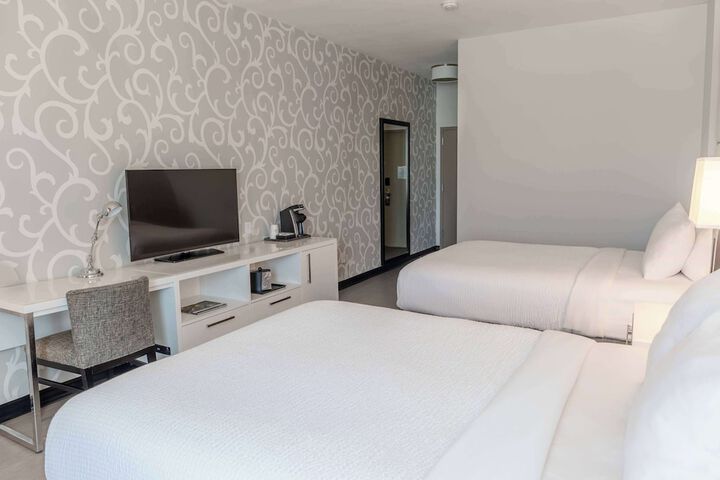TRYP by Wyndham Savannah Downtown / Historic District