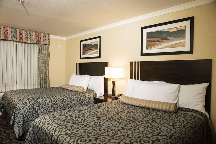 Days Inn by Wyndham Concord