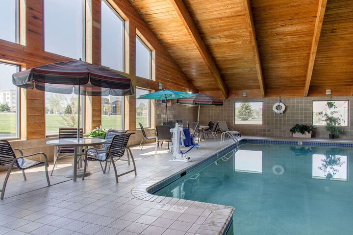 Pool 9 of 64