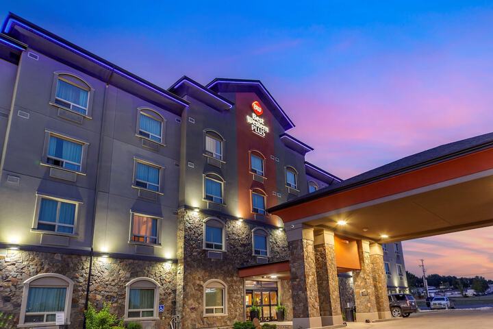 Hotel 2 of 50