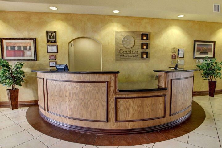 Comfort Inn & Suites Alvarado