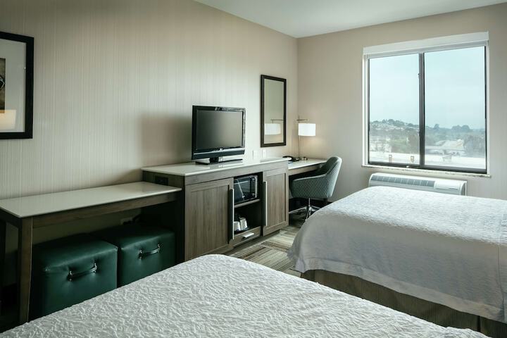 Room 21 of 35