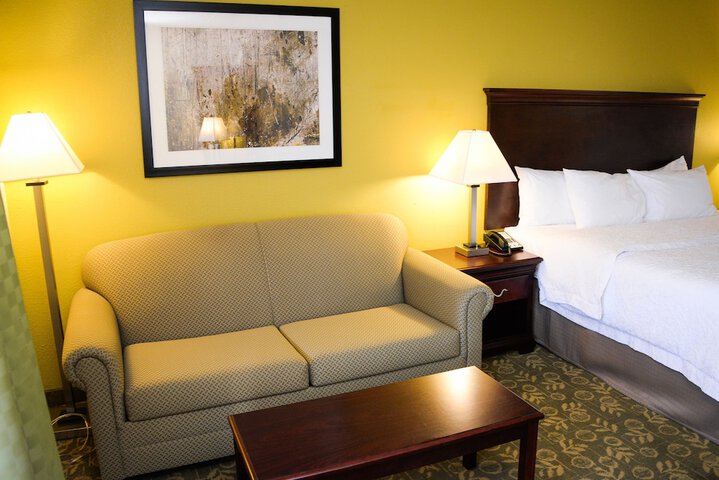 Room 27 of 42