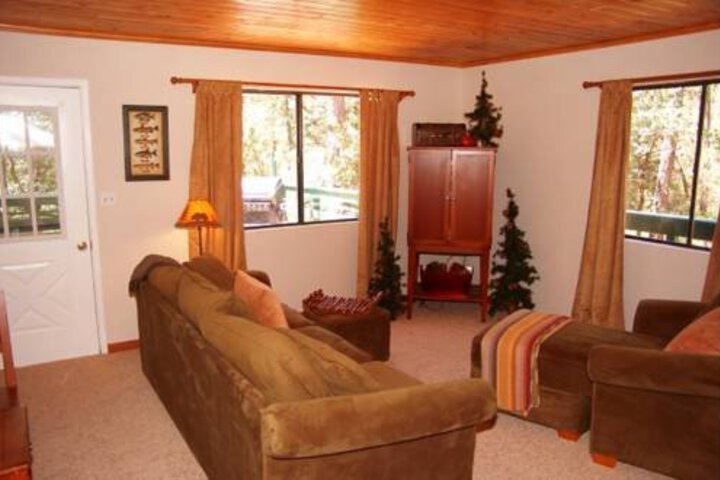 KAMP KIWIS CABINS