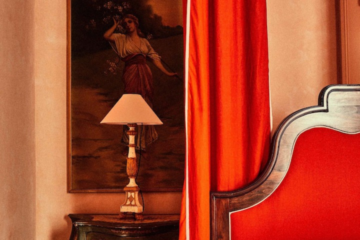 Room 76 of 151