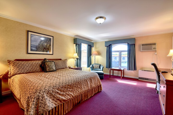 Roosevelt Inn and Suites Saratoga Springs