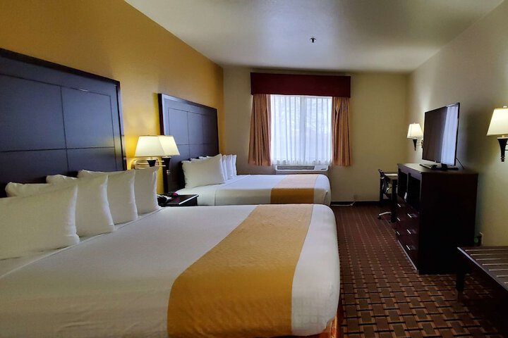 Best Western Executive Inn & Suites