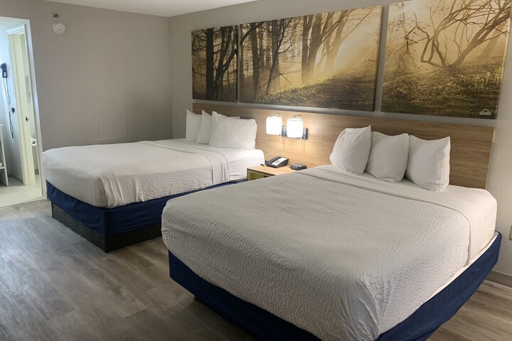 Days Inn by Wyndham Atlanta Stone Mountain
