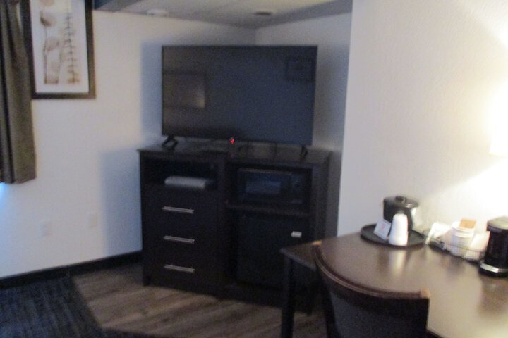 Room 20 of 34