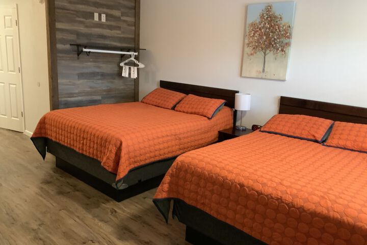Room 185 of 259