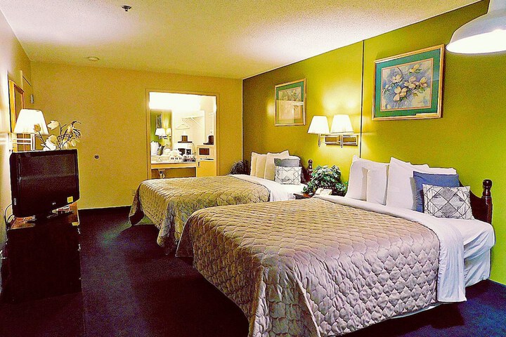 Room 15 of 20