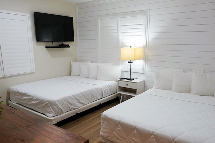 Room 92 of 131