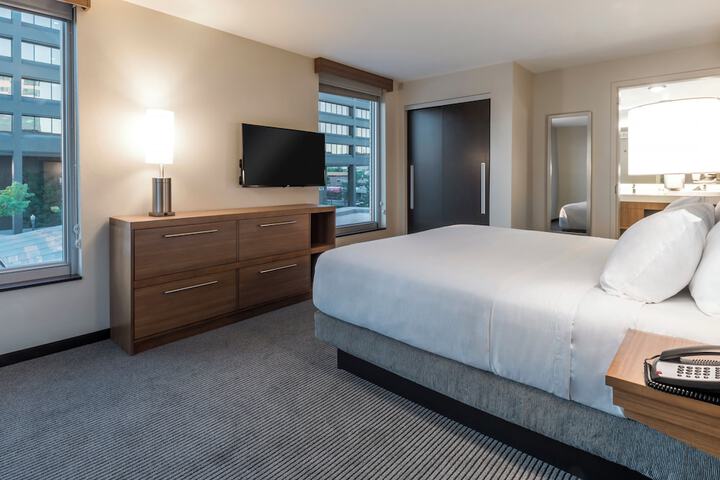 Hyatt Place Boise / Downtown