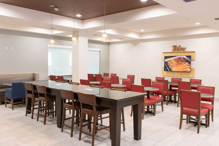 Holiday Inn Express & Suites Temple - Medical Center Area by IHG