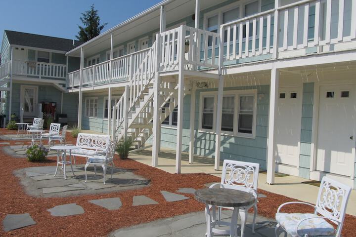 The Escape Inn