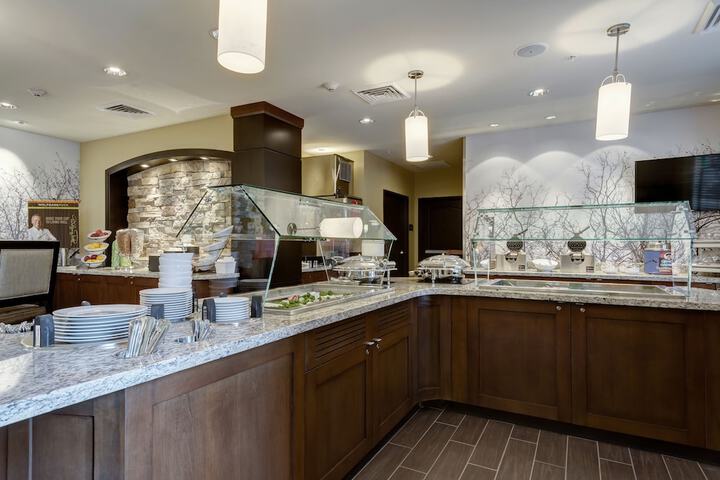 Staybridge Suites St. Louis - Westport by IHG