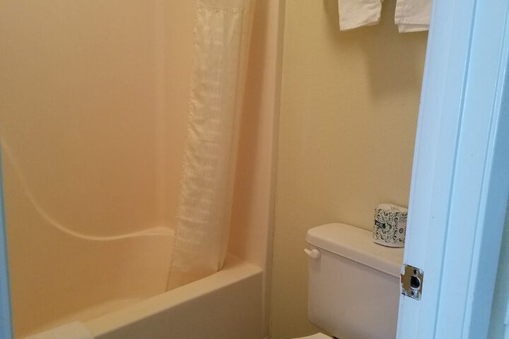 Room 20 of 27