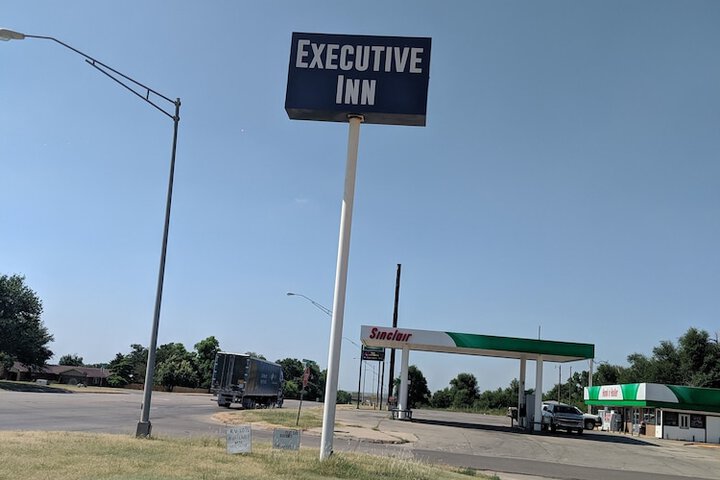 Executive Inn Woodward
