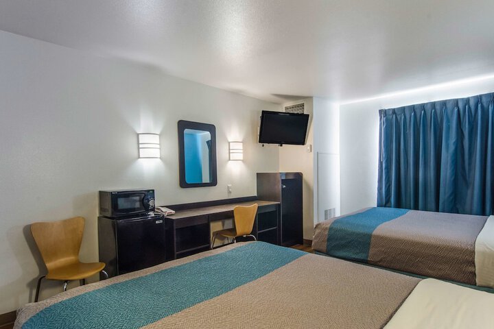 Room 30 of 56