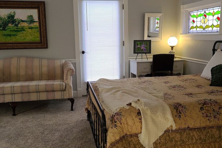 Room 58 of 70