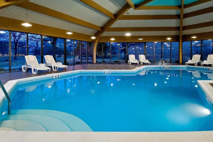Pool 2 of 14
